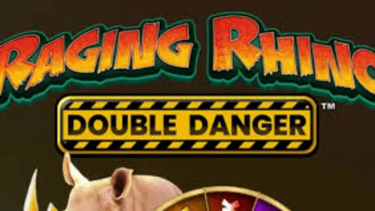 Tampilan visual slot Raging Rhino Double Danger dengan latar belakang sabana Afrika.